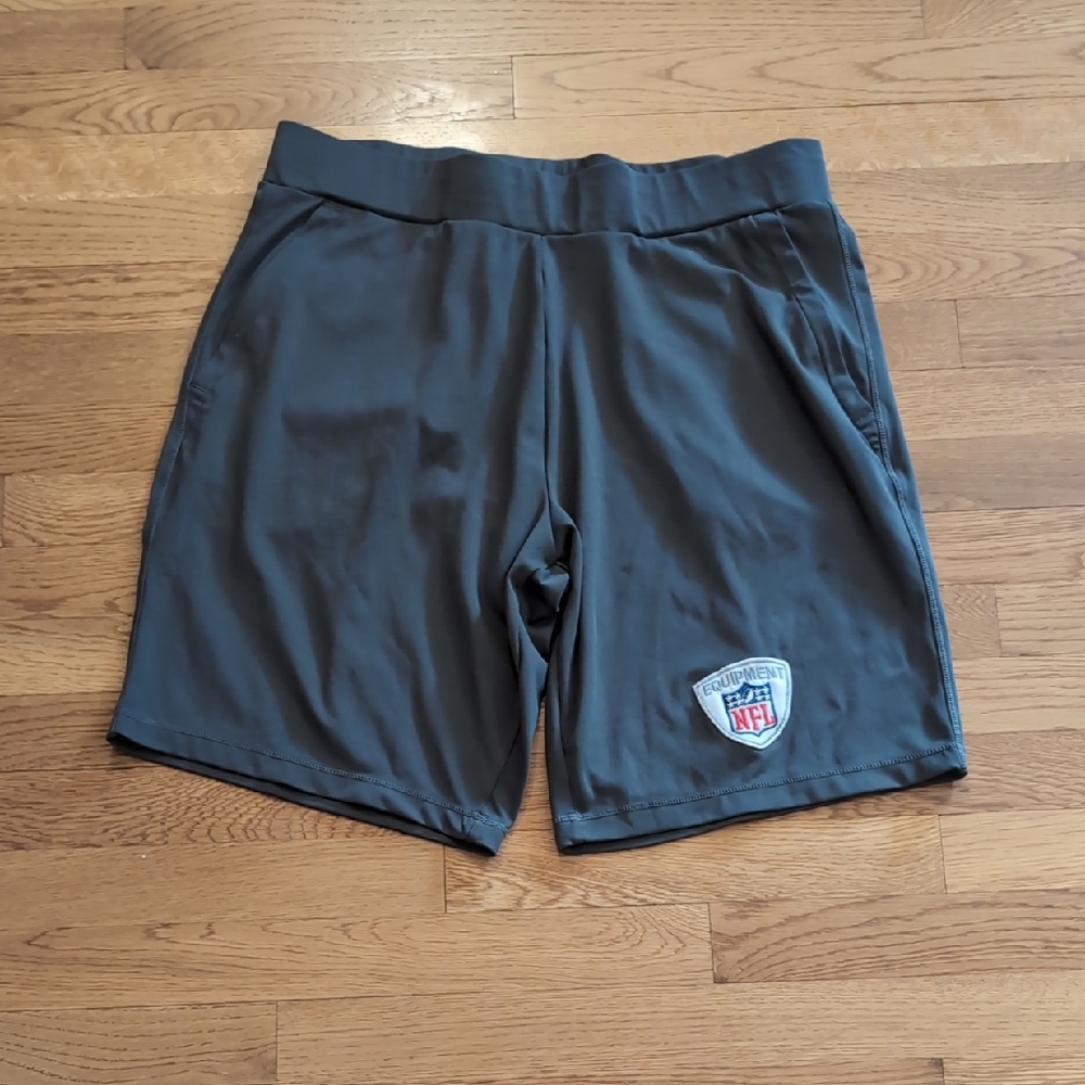 32 Degrees NFL Men's Gray Shorts Great condition